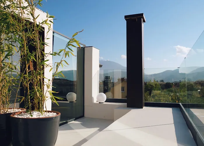 To Be Social House Hotel 3*