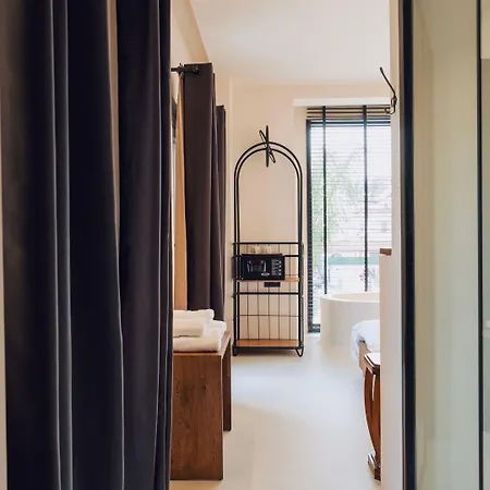 ホテル To Be Social House 3*